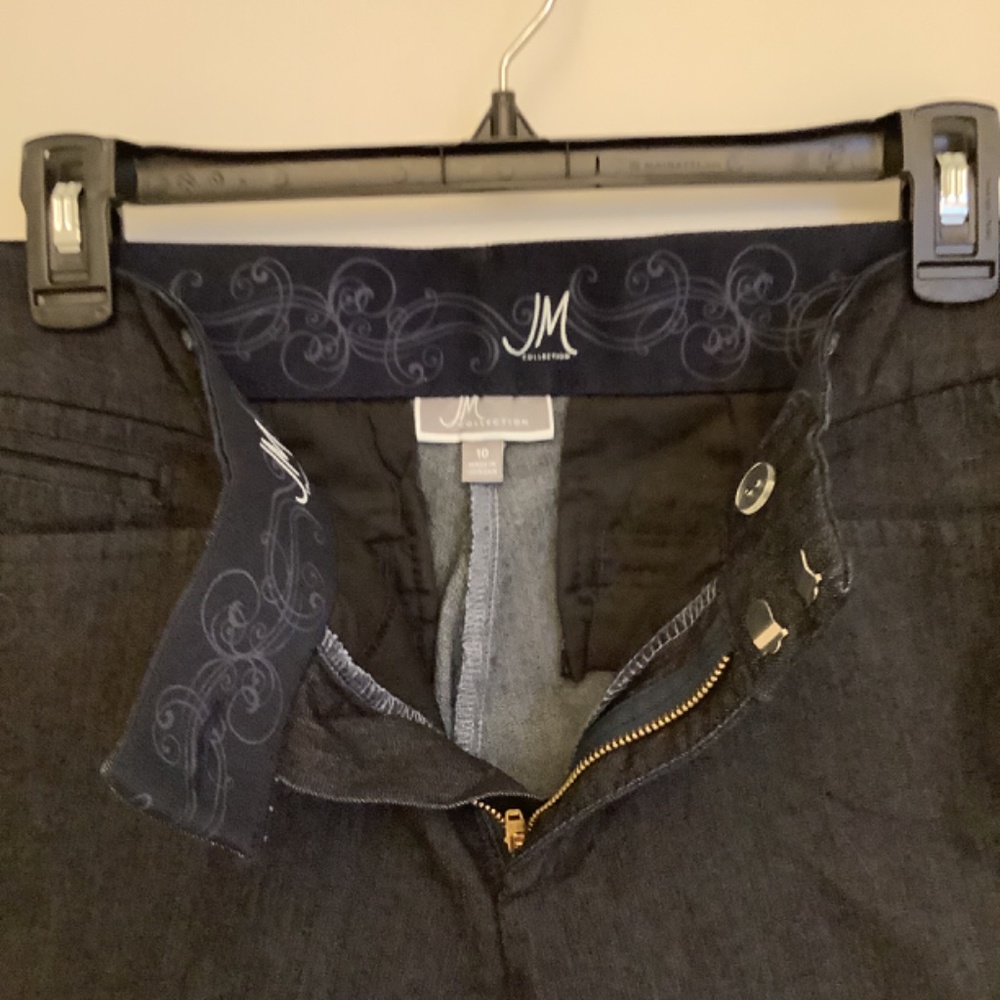 JM Collection - size 10 - ankle/cropped - Picture 2 of 3
